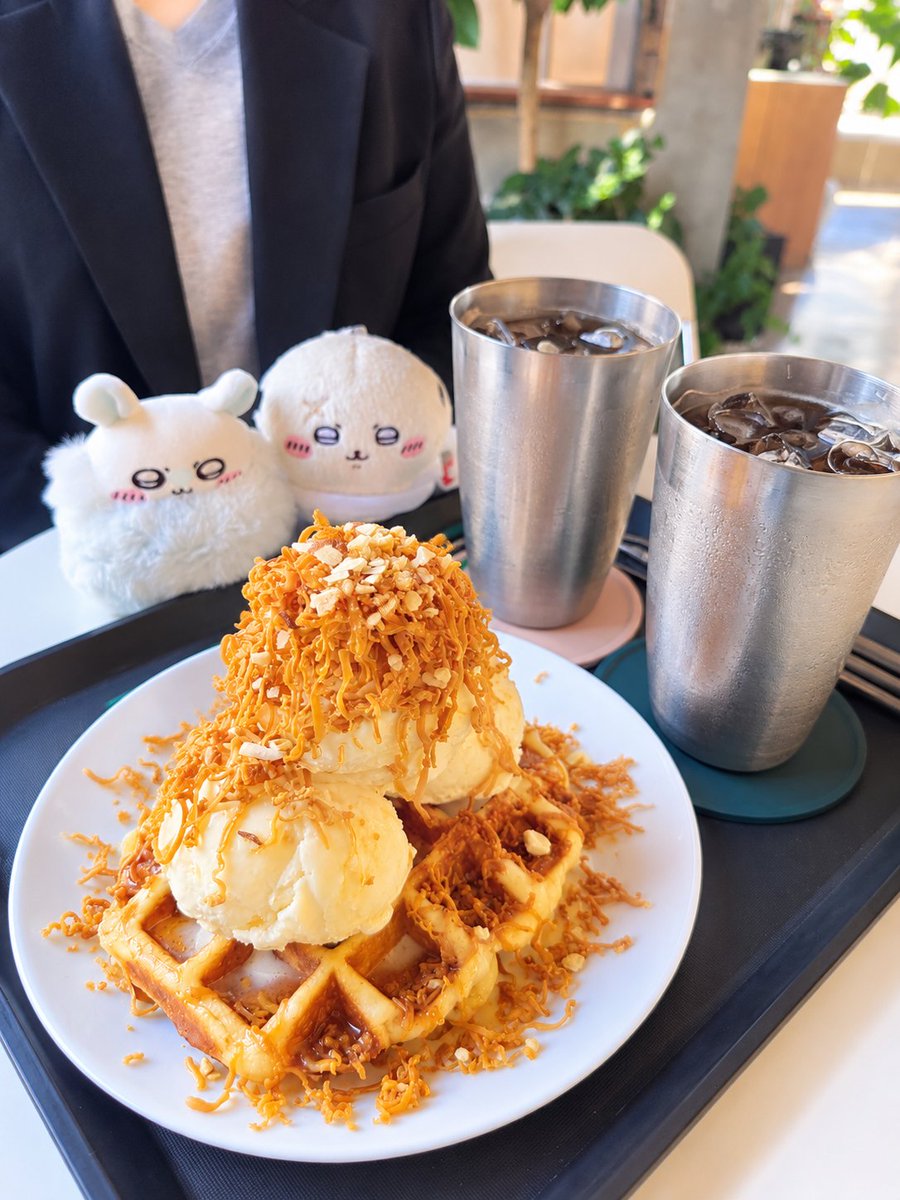 MokminIs's tweet photo. 안지님이랑 데이트
기리기리 키링 수여식 https://t.co/vMeFMOKSUg