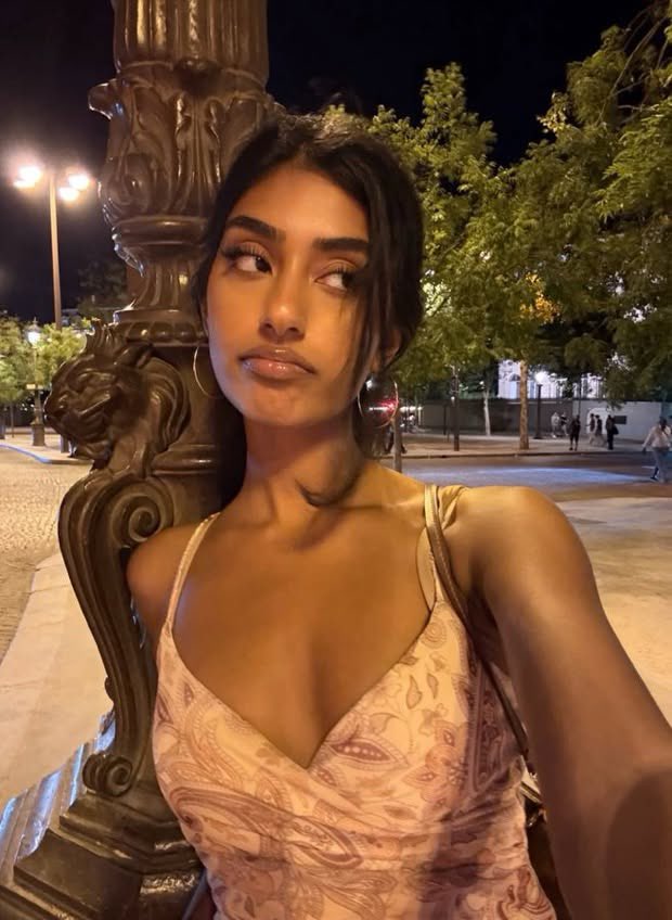 BrownGirlGoons's tweet photo. Anusha khan is so fine 

#desi #indian #brown #bengali #paki #teen #bop #goon #nri #goonette #faceporn #petite #browngirl https://t.co/WFgaao8QPi
