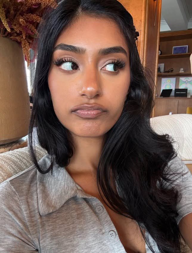 BrownGirlGoons's tweet photo. Anusha khan is so fine 

#desi #indian #brown #bengali #paki #teen #bop #goon #nri #goonette #faceporn #petite #browngirl https://t.co/WFgaao8QPi