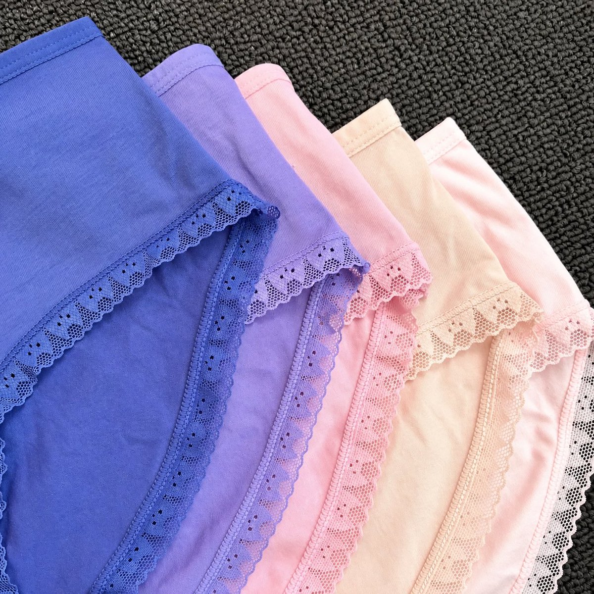 toyourocean's tweet photo. JUJUR UNDERWARE BAHAN KATUN ITU JUARAK🥇😭💖

Honest review bahannya baguss bgt (lembut dan adem), nggak nyeplak, dan nggak bikin iritasi, pokokny senyaman itu 🫶🏻 https://t.co/zm4dzoLl3F