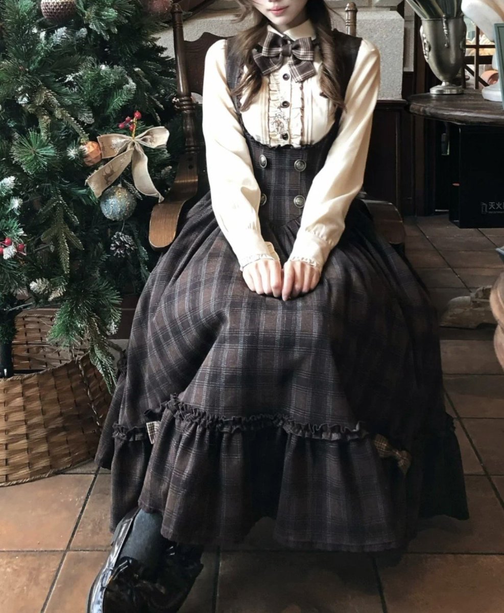 ema_read_01's tweet photo. エペティスのサイト巡回してると可愛すぎて気が狂ってくる〜🫠フルセット買うこと考えるとワンピースはお買い得なのでは？(？) https://t.co/W4J5BEx2rB