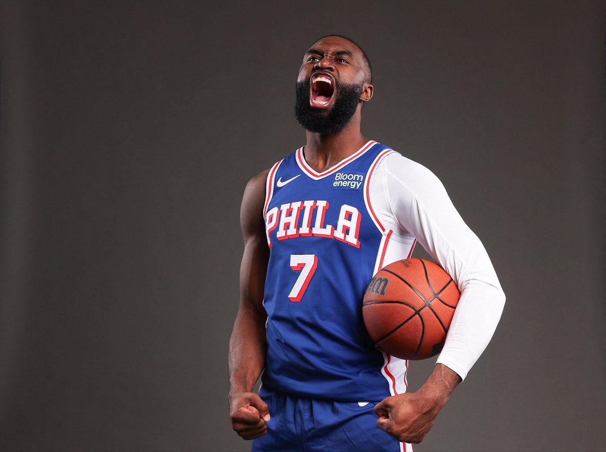 PHLY_Sixers's tweet photo. Jaylen Brown was COOKING in the 1H for the Sixers:

22 POINTS
8/13 FG
3/5 3FG
3/5 FT
2 REB
2 AST
1 BLK

All in 17 MINUTES 🤯🔥 https://t.co/5rc3JymslI