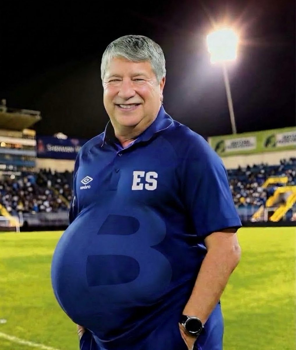 elosomel's tweet photo. ESTAMOS EN LA "B" de Bolillo.
#Selecta 🇸🇻 https://t.co/XtCNai6TA4