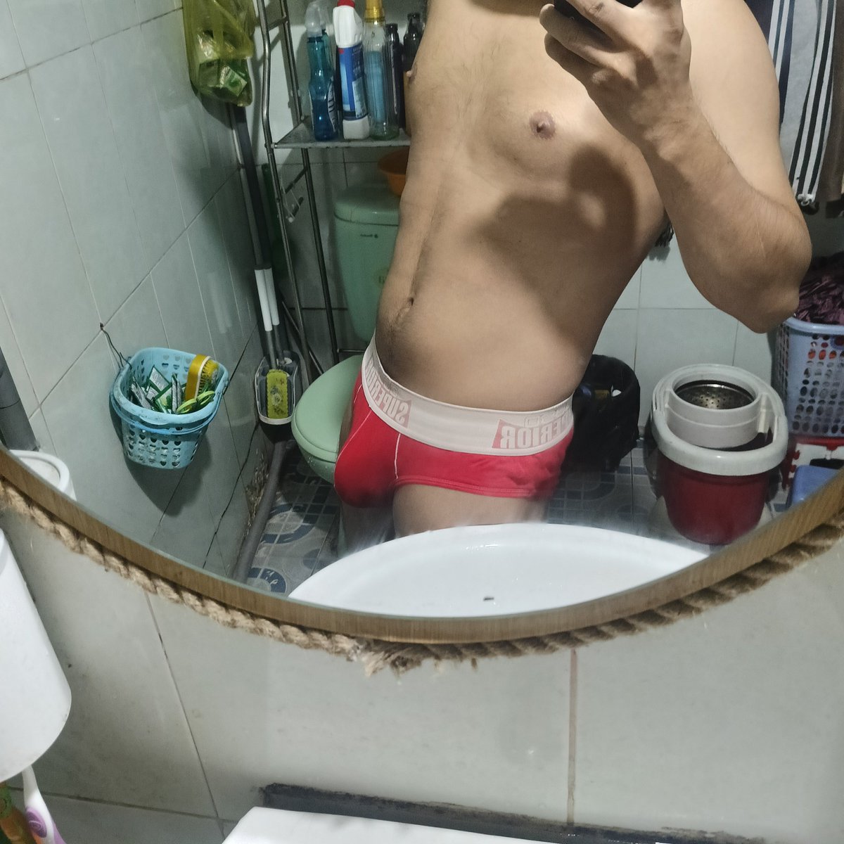 quimelon2001's tweet photo. Trái hay phải 🤔
👉Sáng chuẩn bị đi làm cặc lại cương cứng 🥺
Hơn 5k FL cảm ơn MN nhiều 🥰
🍆💦💦💦
#2k1🐢 https://t.co/eyxgZCGNm1