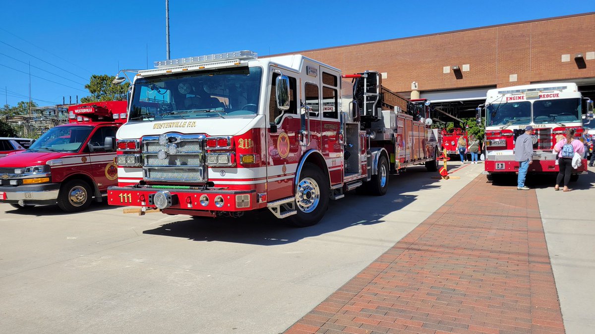 Box15's tweet photo. While Rehab 2 was in Gahanna, Rehab 1 participated in Westerville Fire's open house yesterday [1/2]
@WestervilleFire https://t.co/c2RLb7s777