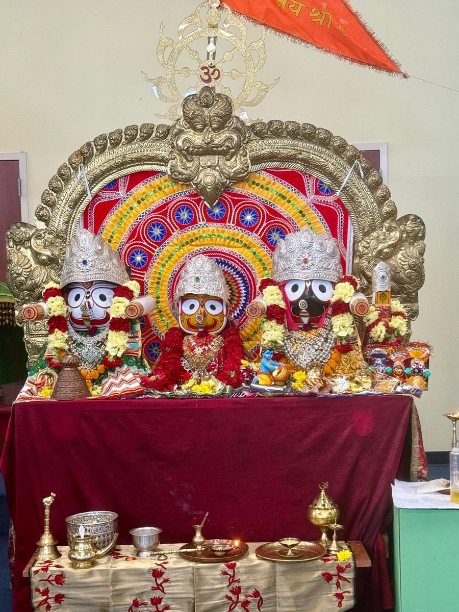 DeviParashakthi's tweet photo. Oct 4th Sunday Sri Jagannatha Archana. 🙏 https://t.co/HaYPORtSRG