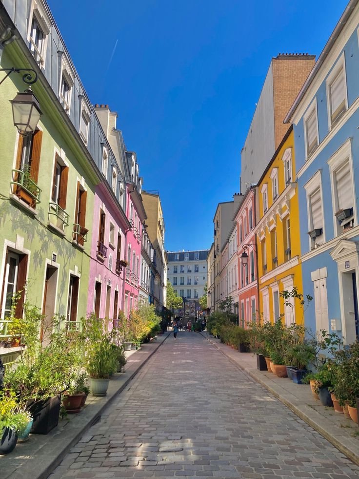 echoesofworld's tweet photo. Paris, France https://t.co/AbPIyJ4mby