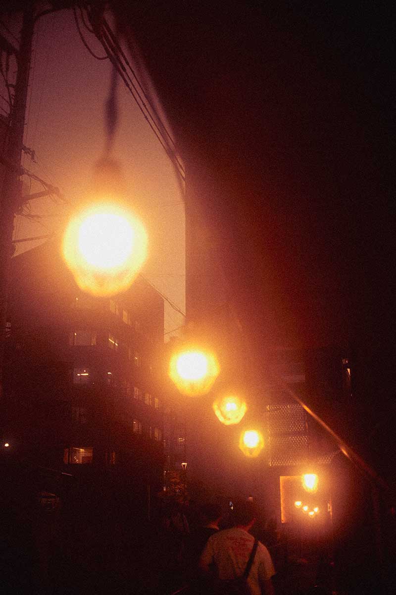 LightBlur_photo's tweet photo. 幽夜光影絵巻
#bokeh #lightandshadow #blur #moodygrams #キリトリセカイ https://t.co/SzJ98Q0HHM