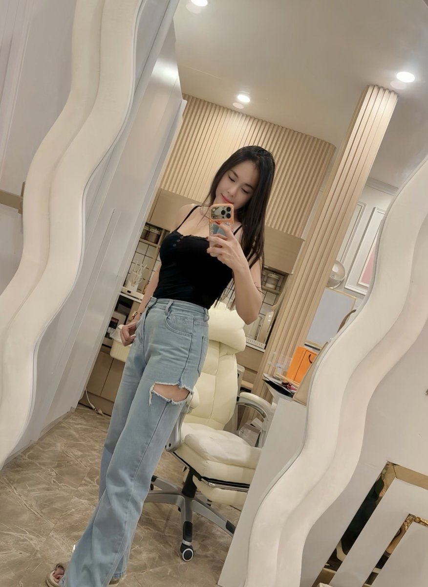 AlbertaCasflo's tweet photo. แพท💆หมอนวดอิสระ
🌹นวดฝีมือเน้นนวด นวดไทย/อโรมา
🌹พิกัด ระยองสายล่าง มีห้องส่วนตัว ที่จอดรถสะดวก
⌚10:00-21:00
📱🆔 zdi222
#นวดระยอง
#นวดระยองสายล่าง 
#หมอนวดระยอง
#หมอแพทนวดระยอง https://t.co/KIh92AQ2UY