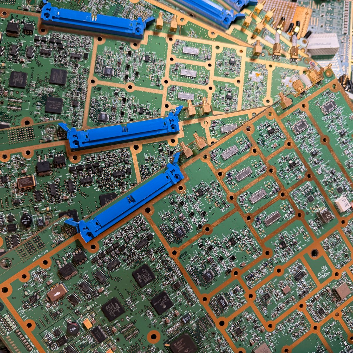 RebootTechLLC's tweet photo. Retired circuit boards can hold recoverable value. Responsible processing recovers gold, copper, and other materials, reduces mining demand, and keeps hazardous e-waste out of landfills.

https://t.co/lgcF3xNQP5
(626) 608-5354

#ITAD #GoldRecovery#UrbanMining#EWasteRecycling https://t.co/CFZ0ym5KbV