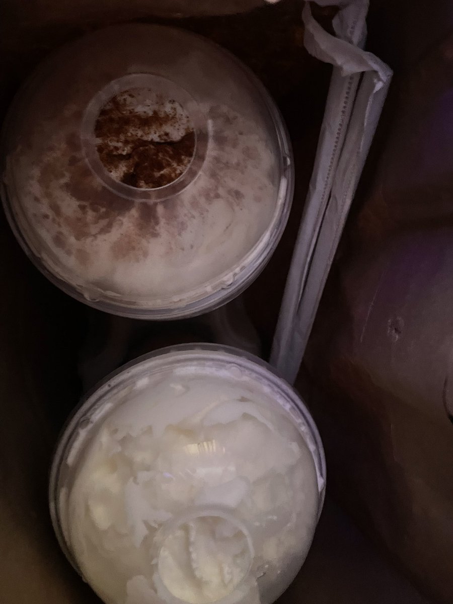 ilovesnowsnow's tweet photo. wow starbucks wow wow wow first time trying starbucks omg wow wow ow pumpkin spice was good https://t.co/a1zFetse30