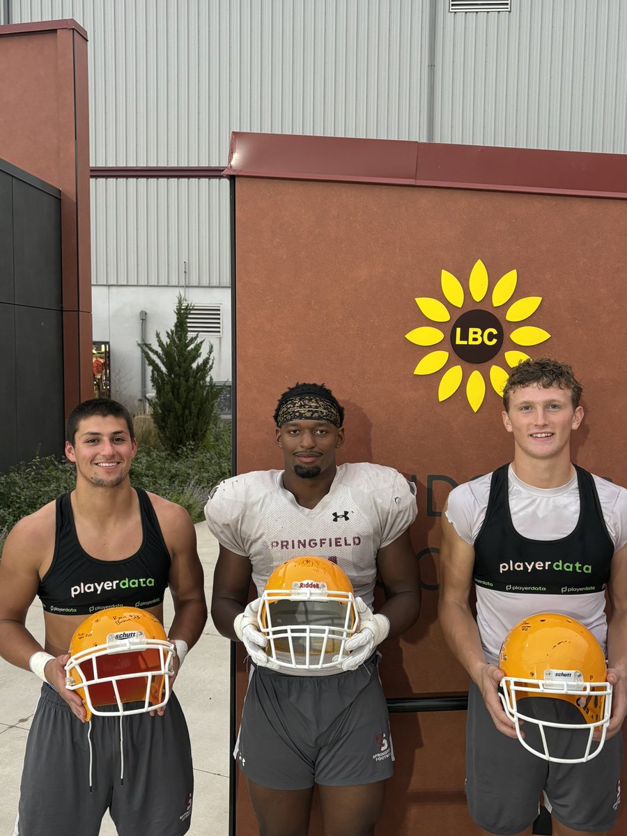 _SCFootball's tweet photo. Congratulations to Nicky, JT and Caleb for receiving this weeks Yellow Helmets‼️ These men set the standard and competed all week long🔻
#BROTHERHOOD https://t.co/RSccIAY5Zw