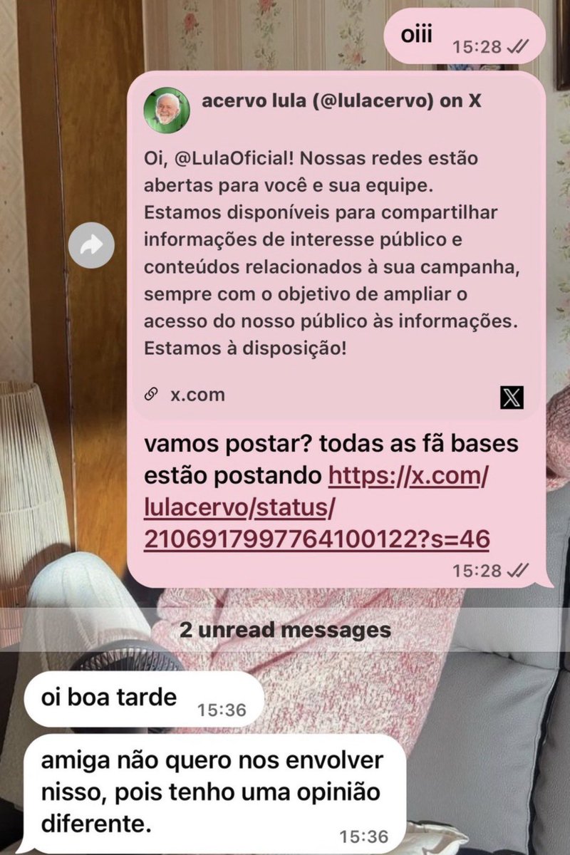 loosparkle's tweet photo. FÃS DO ILLIT vcs devem e como podem dar mais atenção sobre a fanbase falar algo sobre em defesa do apoio do lula mas simplesmente temos uma adm de DIREITA vamos estar trocando essa adm lixo da fanbase do illit pq eu duvido muito que as próprias meninas apoiariam algo desse tipo https://t.co/yMsJzaFVS6