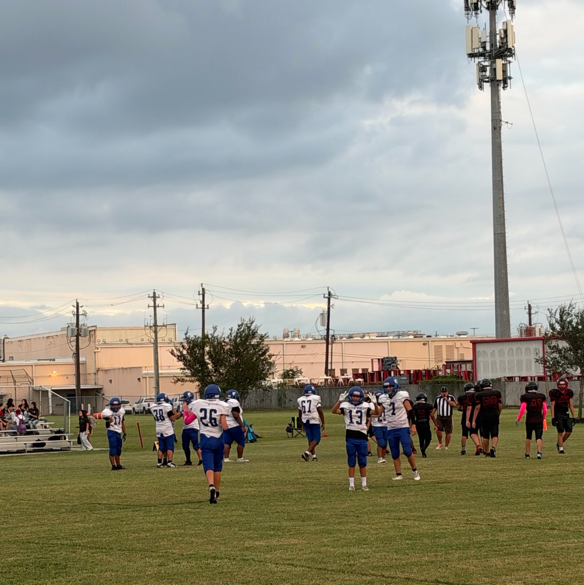 BHIAthletics's tweet photo. Some photos from today’s 8th Grade #BHIFootball games.
7A won 24-0 against San Jacinto
7B won 18-0 against San Jacinto
#BHIAthletics #BHIBears Pt. 3 https://t.co/FTjY6dKk49
