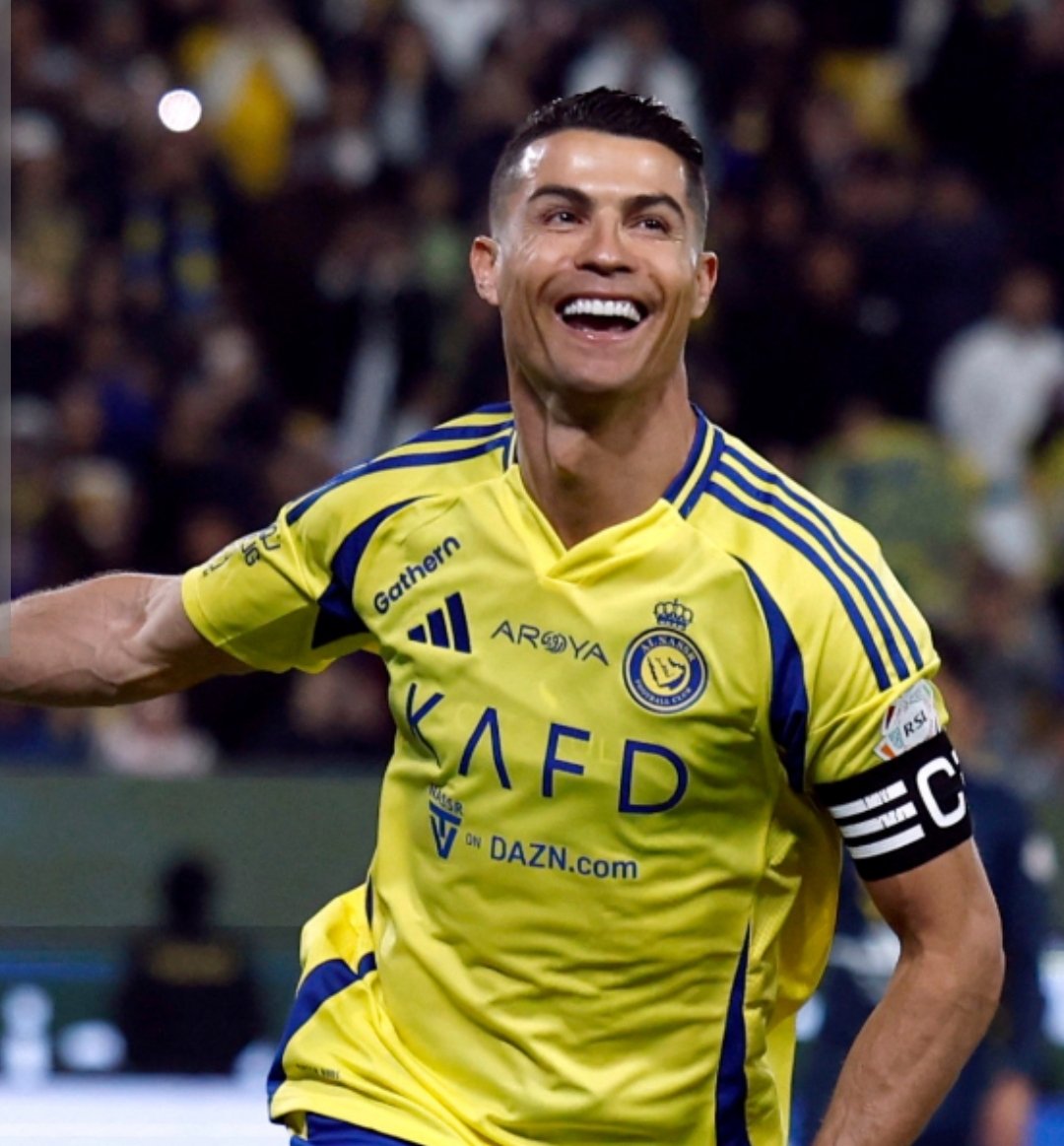 MOUSSA_HICHAM82's tweet photo. He's back
#دوري_الأمم_الأوروبية https://t.co/ucAG2HQhxt