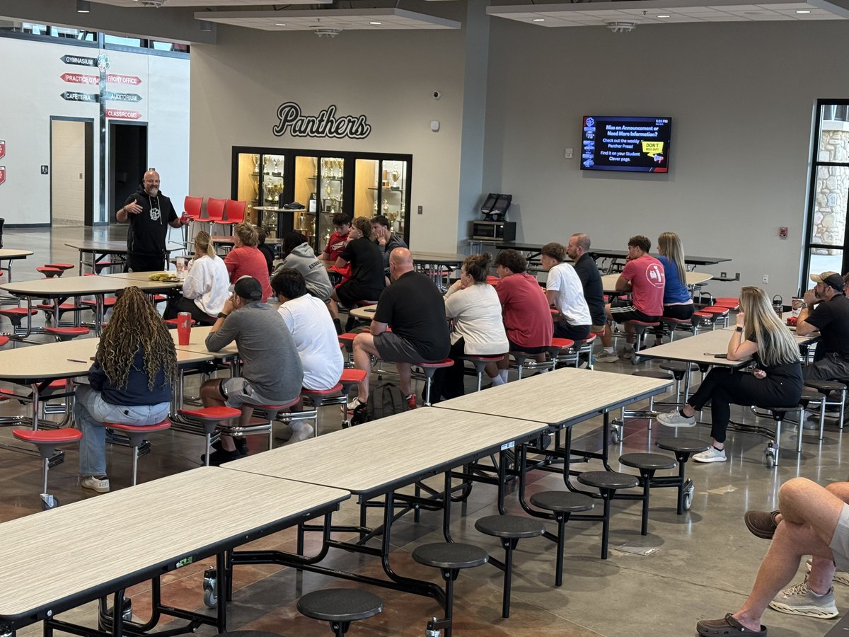 CoachDaniels06's tweet photo. 🏈 MIDSEASON RECRUITING SEMINAR

Great opportunity to sit down with the parents and student-athletes at Jackson County High School and talk about the recruiting process.

Recruiting is constantly changing, and it’s important that families understand what they should be doing RIGHT NOW to put themselves in the best position for opportunities at the next level.

We talked about:

🔑 Building and updating quality film
🔑 Communicating with college coaches
🔑 Using social media the right way
🔑 Understanding your realistic level of play
🔑 Academics and eligibility
🔑 College visits and exposure
🔑 Understanding offers and roster opportunities
🔑 What parents and athletes should be doing during the second half of the season

The goal is simple: EDUCATE FAMILIES, CREATE OPPORTUNITIES, AND HELP ATHLETES NAVIGATE THE PROCESS THE RIGHT WAY.

Thank you to @JAXCOFOOTBALL & Head Coach @CoachMobbs for allowing RecruitNEGA to pour into your athletes and families.

Real Connections. Real Exposure. Real Opportunities.

#RecruitNEGA #JacksonCountyFootball #Recruiting101 #CollegeFootballRecruiting #StudentAthletes