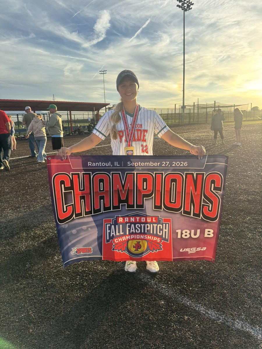 Clarissamj09's tweet photo. Champions of the Rantoul Fall Fast pitch tournament September 27th!

We went 3-1 on the day winning the Championship game 5-1! At the plate I went 3-6 with 2 walks with 5 PO in the field, no errors and a tough line drive catch in the bottom of the 6th in the championship! https://t.co/C6opbivule
