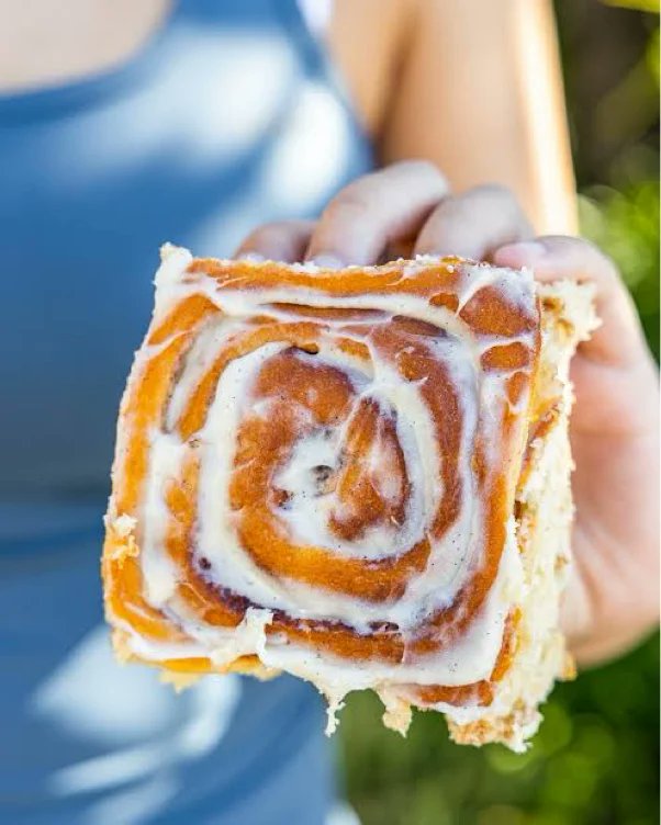 msservalan's tweet photo. I just received Vegan cinnamon scroll from thomasletha via Throne. Thank you! https://t.co/lzdZ5Kvkfa #Wishlist #throne https://t.co/uss3Sei5zt