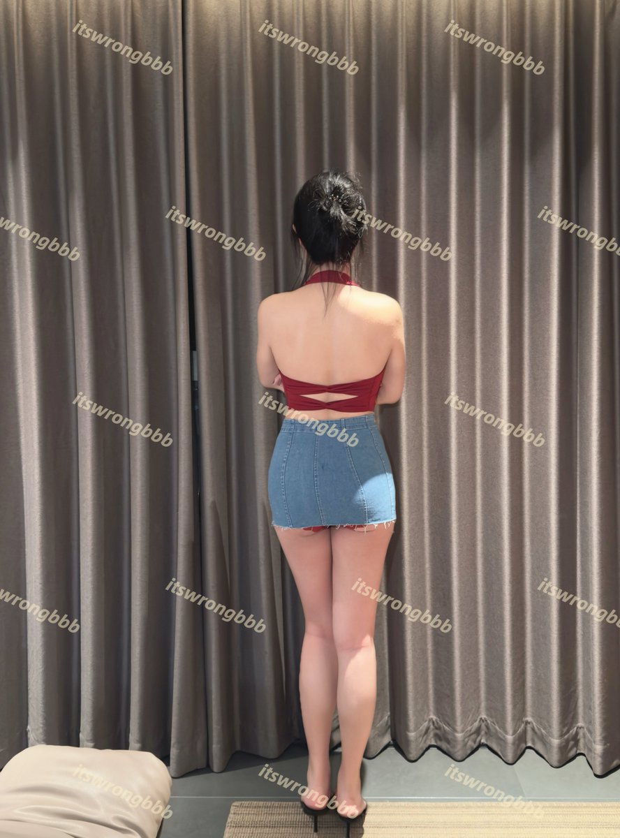 Itswrongb's tweet photo. #人妻 #肥臀 想吃吗？ https://t.co/7PHqAkIVeg