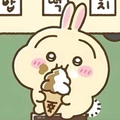 tt1pp1's tweet photo. 치이카와 먹방 짤 모음 🍔🥩🍱🍜🍙 https://t.co/wxJlZyqOAG