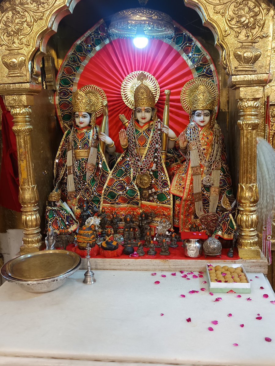 GaurVakul's tweet photo. #जय_श्री_राधे_राधे🌹🙏🏻
#जय_श्री_सीता_राम_जी🌹🙏🏻
#संकटमोचन #महाबली #बजरंगबली #हनुमानजी की जय🌷🙏🏻 #CP, #New_Delhi
#२०८३_विक्रम_सम्वत्  #आश्विन #कृष्णपक्ष #एकादशी #06Oct2026 #मंगलवार #Tuesday
#राधे_राधे #जय_श्री_सिया_राम #shriram #ram #राम #श्रीराम #जय_श्री_राम d https://t.co/N2roQtGq6a