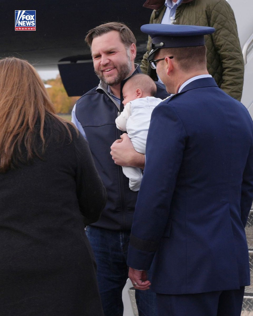 FoxNews's tweet photo. The Vance family arrives in Alaska aboard Air Force Two ahead of Vice President JD Vance's midterm campaign event.

Second lady Usha Vance and daughter Mirabel step off the plane as the vice president carries their youngest son, Alec.

Vance is set to campaign for Sen. Dan Sullivan and local Republicans during a rally in Fairbanks ahead of the November midterms.