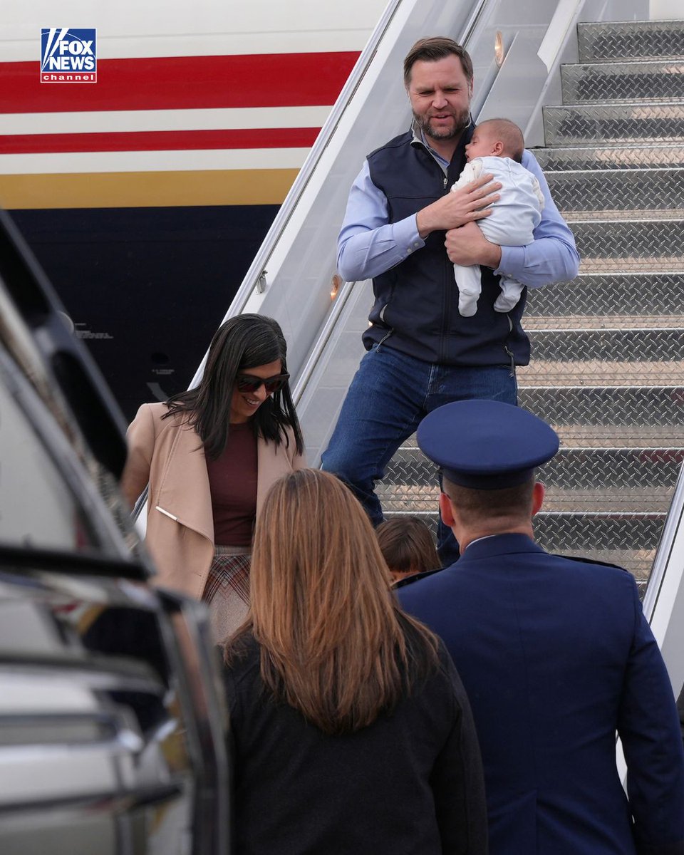 FoxNews's tweet photo. The Vance family arrives in Alaska aboard Air Force Two ahead of Vice President JD Vance's midterm campaign event.

Second lady Usha Vance and daughter Mirabel step off the plane as the vice president carries their youngest son, Alec.

Vance is set to campaign for Sen. Dan Sullivan and local Republicans during a rally in Fairbanks ahead of the November midterms.