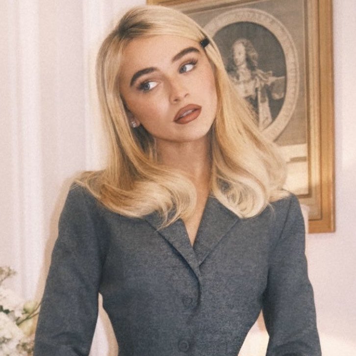 putyourloving's tweet photo. sabrina ❜𓏲࣪  dior https://t.co/xSXoZ3farI
