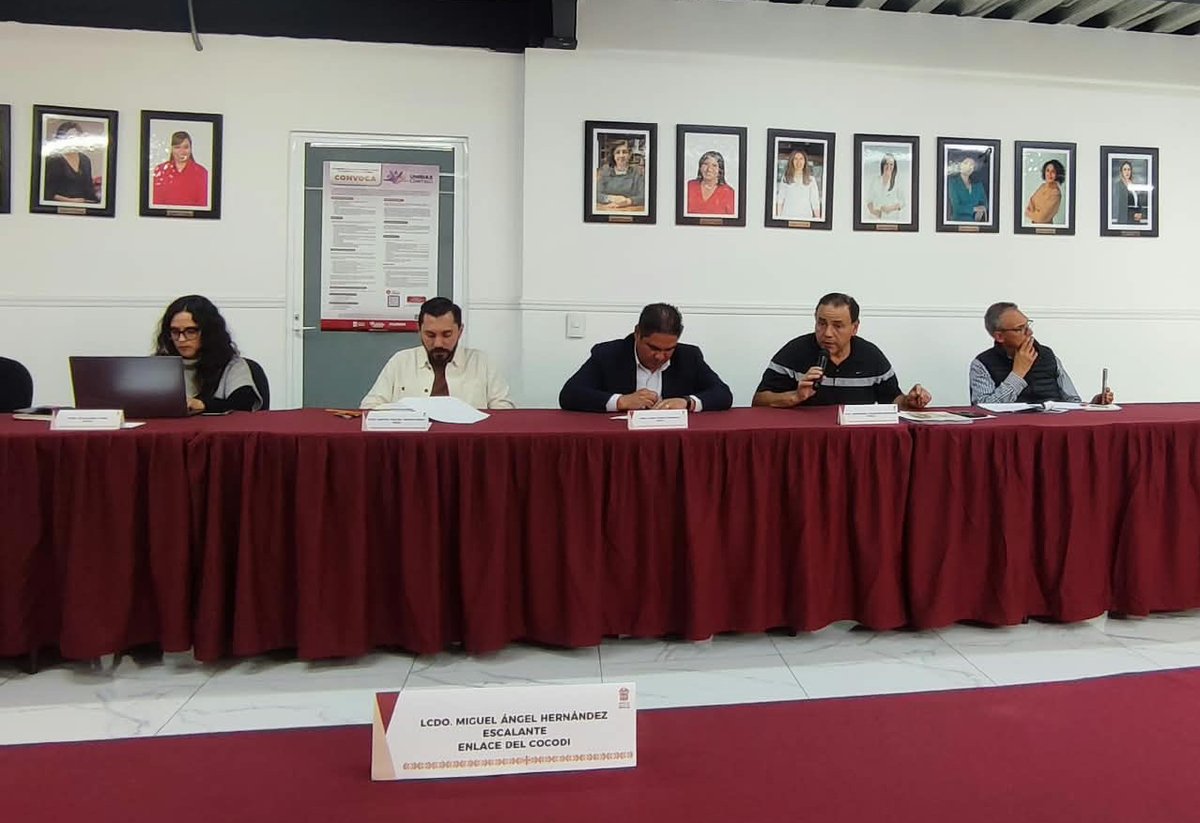 ContraloriaGEM's tweet photo. El Gobierno de la Mtra. @delfinagomeza fortalece el control interno en las dependencias. El OIC en la Secretaría de las Mujeres realizó la Primera Sesión Extraordinaria del COCODI para dar seguimiento a riesgos y evaluar su desempeño.

#ElPoderDeServir #ContraloríaEdoMéx https://t.co/wZbaHyl51A