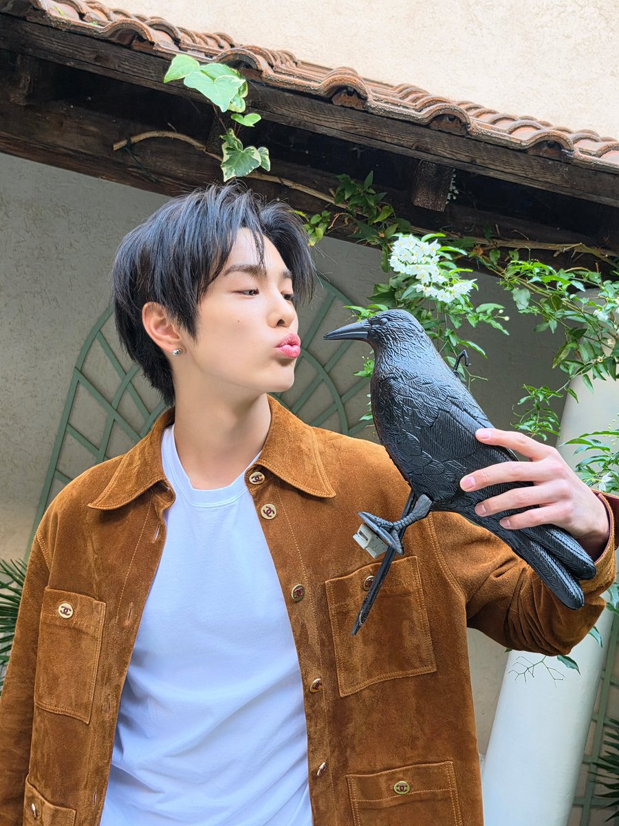 imjongccc8's tweet photo. 뽀뽀 왜케좋아하지?? https://t.co/h7TOFoXhYJ