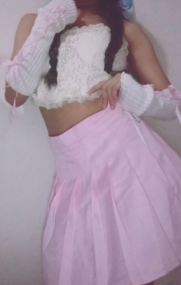 Lolipichuec's tweet photo. 𑣲.Feeling cuteee♡ https://t.co/XdKpfNibH0