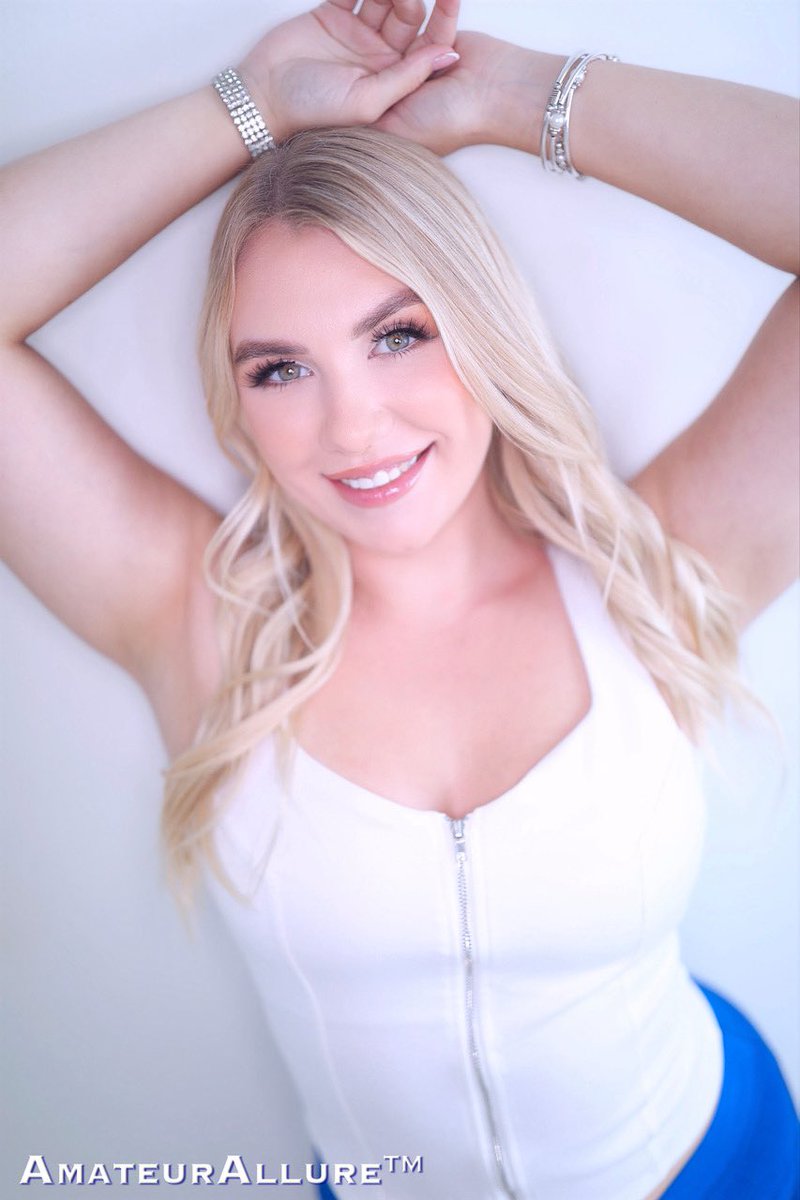 MaiseyMonroe's tweet photo. When it comes to @AmateurAllure I cant stop smiling 🥹🪽 Get ready for Oct 8 https://t.co/Q35rbNe2T7