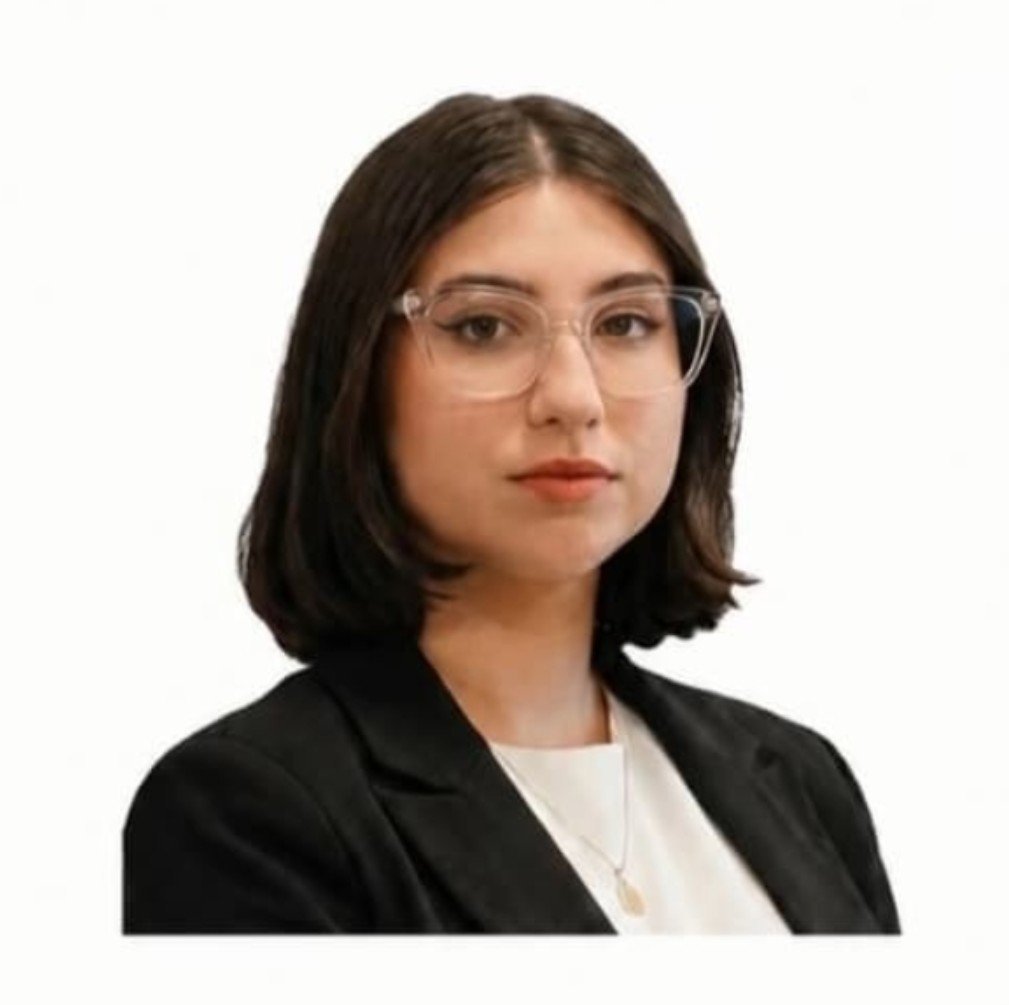 torronelover's tweet photo. Por mais que seja triste, eu tenho que adimitir que ser eleita deputada sem NENHUMA proposta é impressionante. https://t.co/bOkG52RWEH