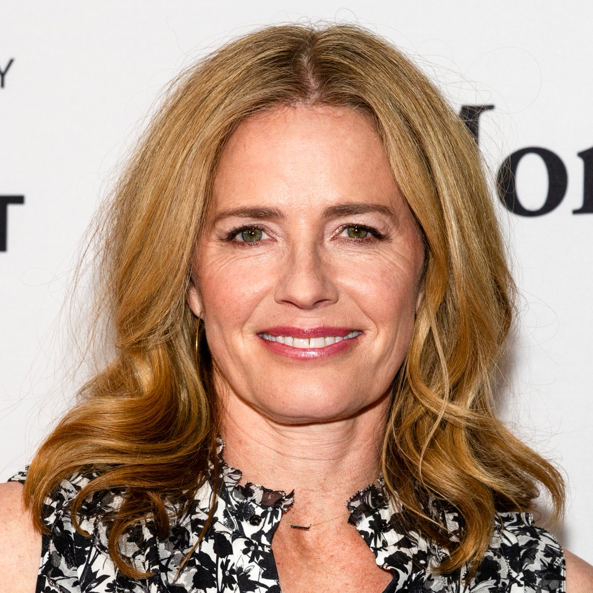 CoveredGeekly's tweet photo. Elisabeth Shue turns 63 today 🎉 https://t.co/dVRLT7aNc1