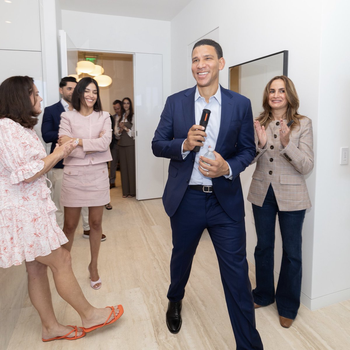RobReffkin's tweet photo. Compass Miami! Thank you to Liz Hogan for hosting us today in her beautiful listing, and thank you to the local team for putting on a great event. It’s always great to see this group! https://t.co/QACexU8QBO