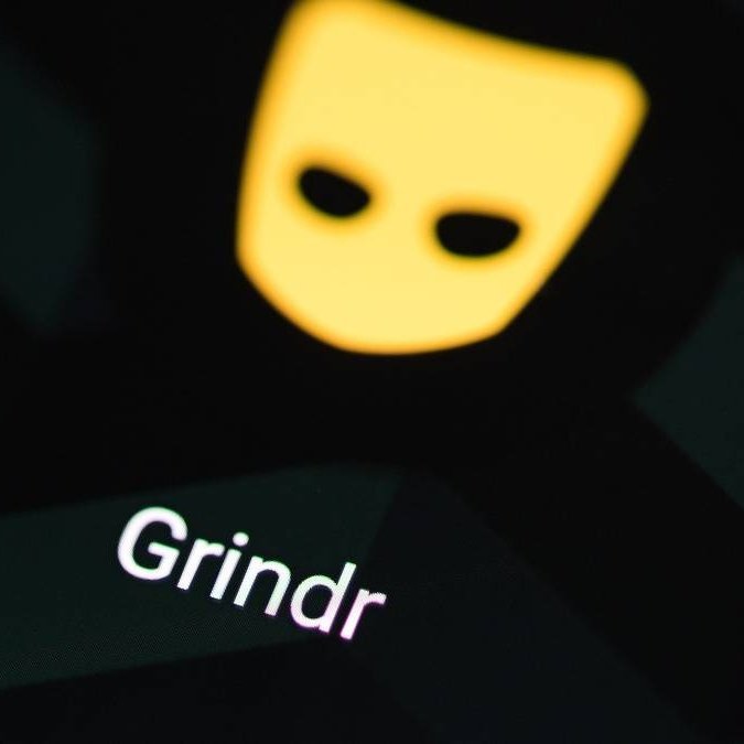 sitepopmais's tweet photo. 🚨 Viraliza movimento na comunidade gay que pretende expor "héteros sigilosos" caso Lula perca a eleição. https://t.co/2jrOjDMuFl