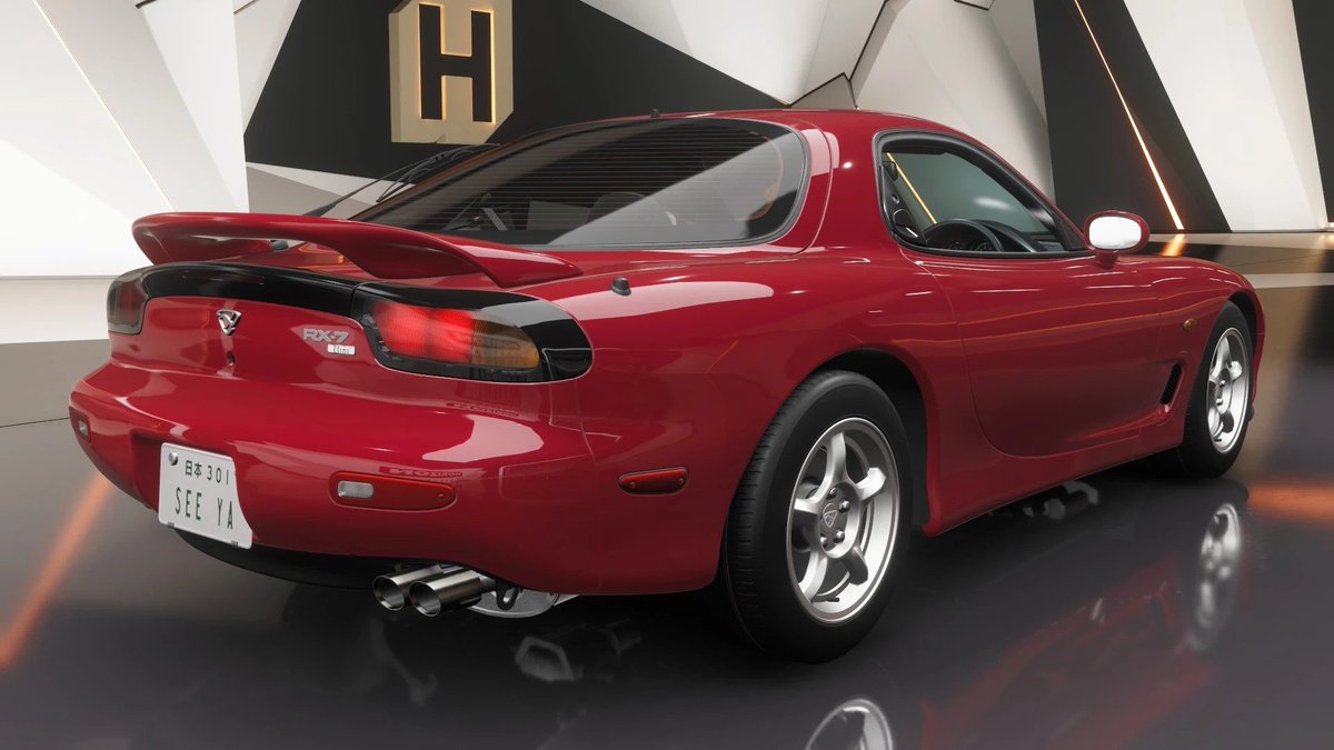 nismostagea's tweet photo. ForzaHorizon6のマツダ
AZ-1「オートザムです」
コスモ「ユーノスです」
FB,FC「海外なのでマツダです」
ロスタ「MX-5なのでマツダです」

なんでFDはアンフィニじゃないんや？？？？ https://t.co/ECHmXtpdCA