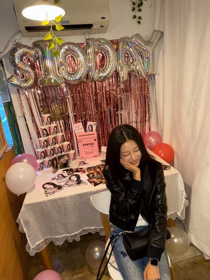 ablumebrasil's tweet photo. Feliz aniversário para a nossa princesa!🎂

COOL KITTY SIO DAY
#HappySioDay
#CoolKittySioDay
#가을쿨_애옹쓰_시오데이 https://t.co/FRe0aLkJ5Y