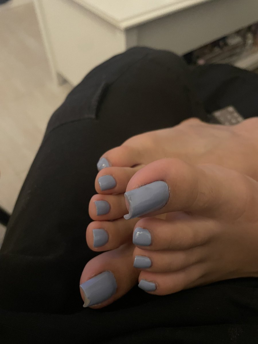 NNFootFetish's tweet photo. Feet fetish Footfetish money slave foot worship toes pedicure soles https://t.co/vHu0U8QVeD