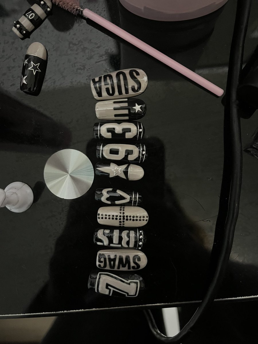MinGigiMinn's tweet photo. Un mes entero preparándome para los mejores días de mi vida, todavía no puedo creer que ya pasó y el vacío que tengo en mi corazón es horrible, pero siempre voy a recordar cómo me sentí ese día y solo me queda esperar poder repetirlo pronto 🙌❤️ https://t.co/Rzusm8DOgJ