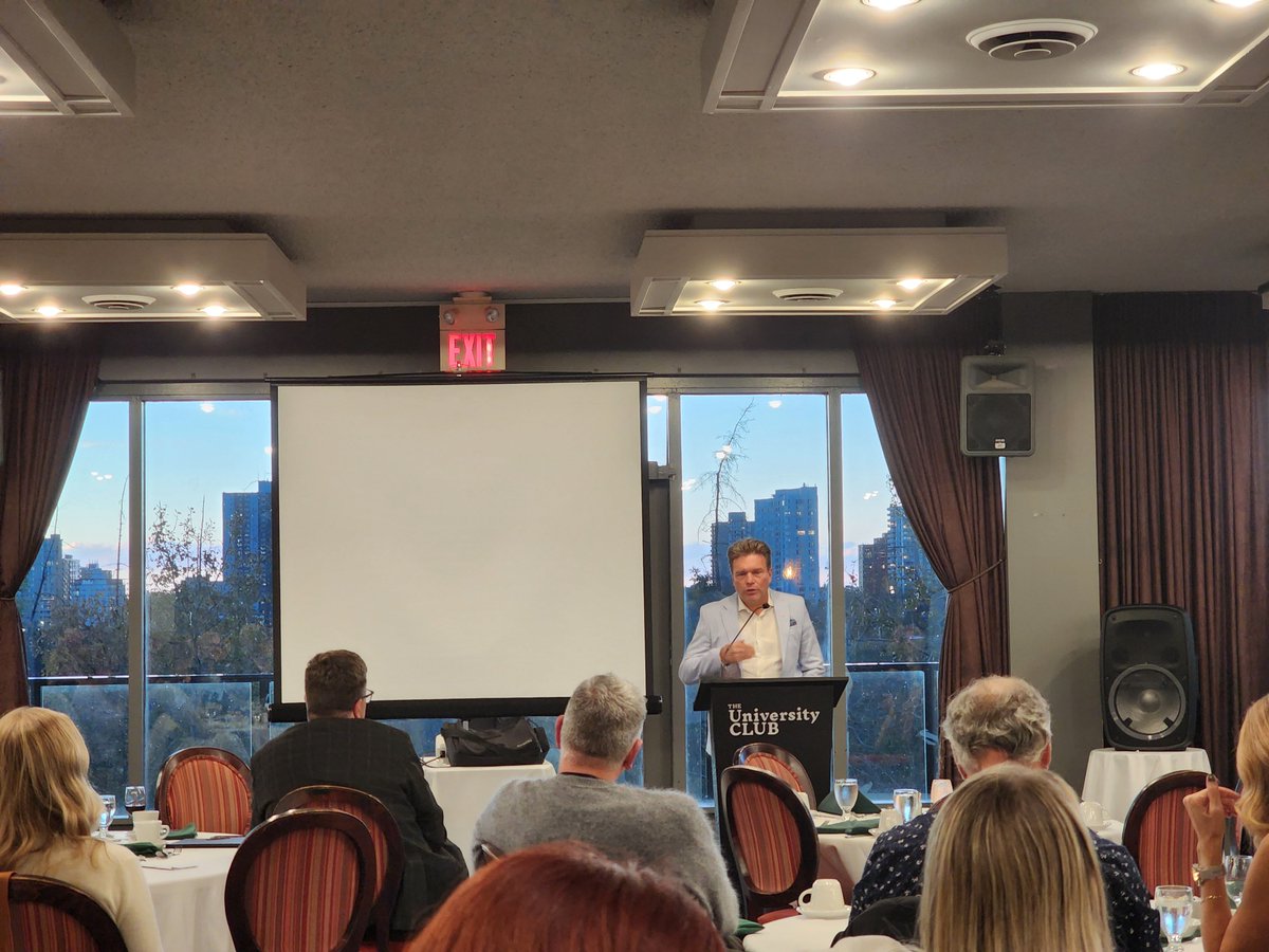 GCarabine's tweet photo. Education Society of Edmonton welcomes @LukaszukAB to share his thoughts on the upcoming referendum.

Thank you Thomas.
#NoToTheNine #YesToOption1 https://t.co/JkfPjvDT4M