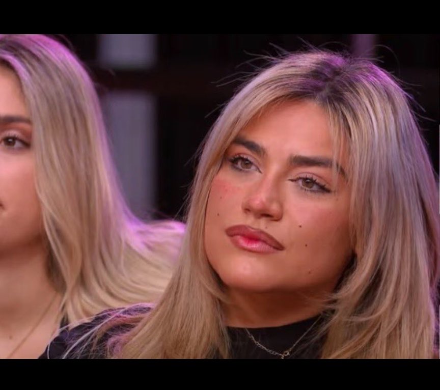 claramarain's tweet photo. yo viendo que otra vez me dejaron 5 segundos 👍🏼😃 #popstars https://t.co/Q0zIFOqk83
