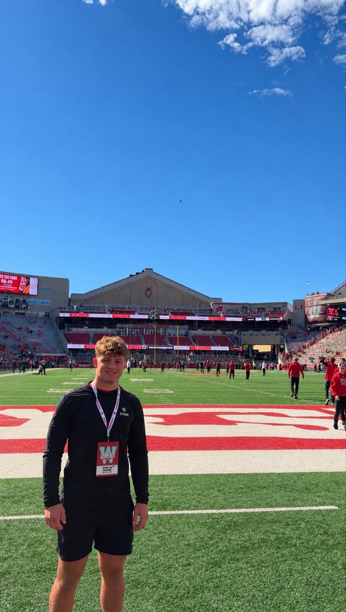 harrisonkeep15's tweet photo. Thankful for the opportunity to visit Wisconsin this past weekend on a gameday visit.
Had a great time!!
@CoachTyBrooks @PatLambert13 @david_hedges @OLcoachrob @SouthWaltonFB @Skins4219 @PhilTisa @CoachKotowske @Blair_Lockhart @kj314121 https://t.co/DTOfTOTN8G