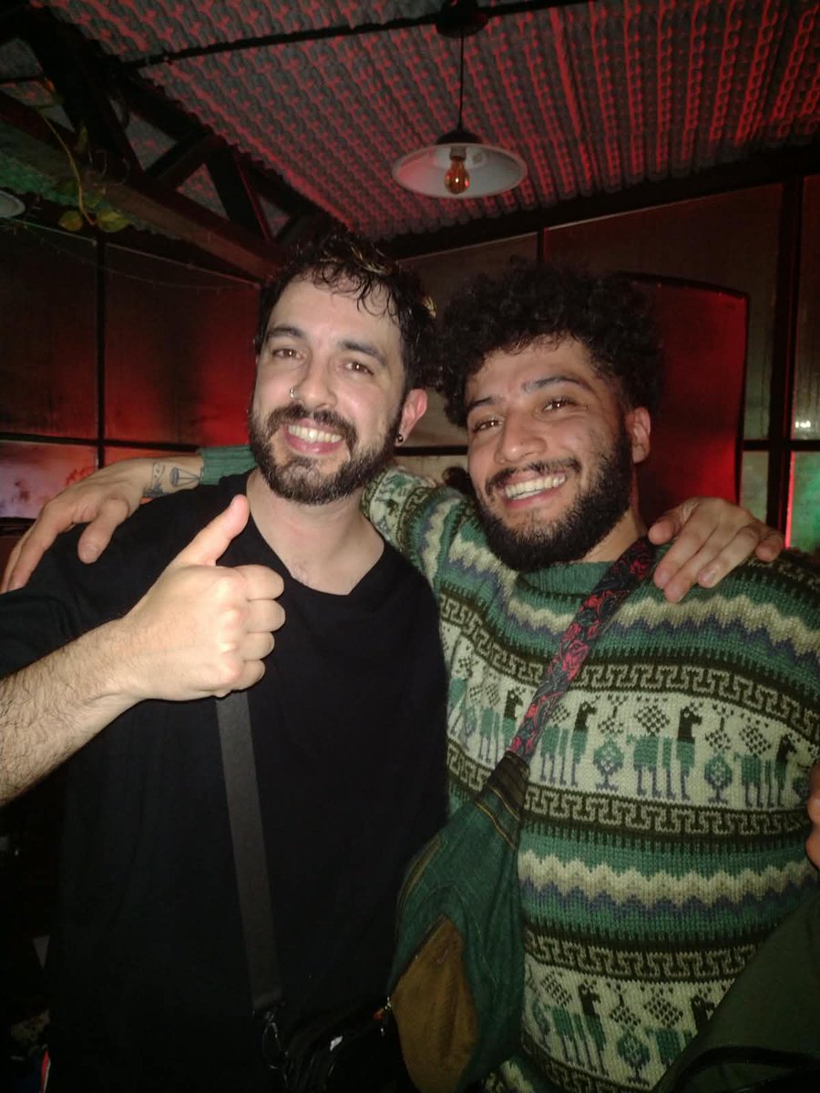 ConetlZ's tweet photo. @Mustafunk los amo mustaaaaaaaaaaa!
!!!!!!!!!!!!!!!!!!!!!!!!!!!!!!!!!!!!!!!!!!!!!!!!!!!!!
vengan mas seguido jajajajja los espero en lago puelo qliaos!!!
LA PROX COMPLETAMOS ALBUN CON CAMI EL TURCO Y EL LULO!!!!!!!!! Y SAMI!!! 
LOS RECONTRA CAGO AMANDO https://t.co/V35x0h4MAB