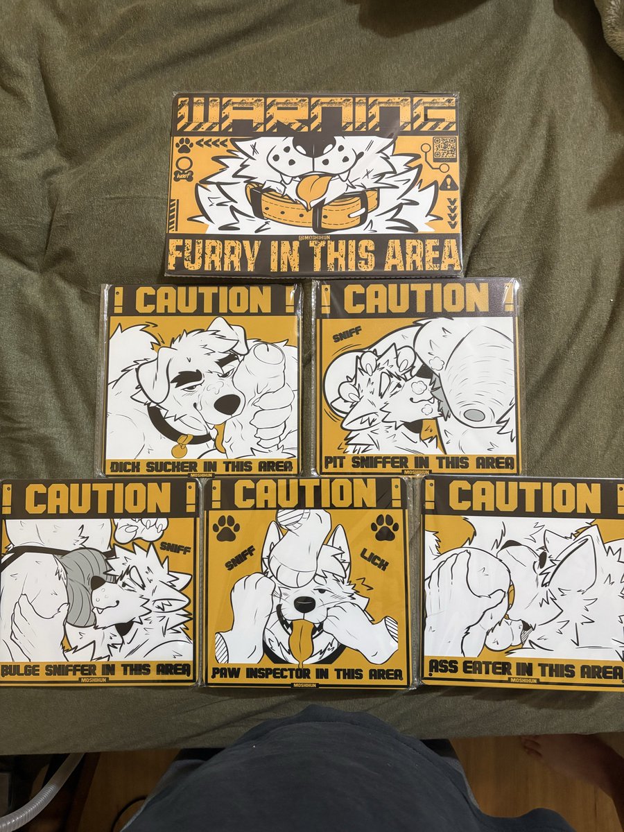 WickedKn1ghts's tweet photo. Ahhhh @Meeper_Cat got me these amazing plates by @Moshihun for my bday, I can’t wait to put them up!!! https://t.co/Ifq673ykbe