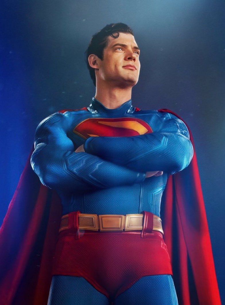 HollywoodHandle's tweet photo. David Corenswet compares James Gunn’s ‘MAN OF TOMORROW’ to ‘THE EMPIRE STRIKES BACK.’

He says the film will reunite audiences with Superman, Lex Luthor and Lois Lane in more established relationships, while putting those dynamics at risk. 

(Via: @etnow) https://t.co/7CRHmQt9PO