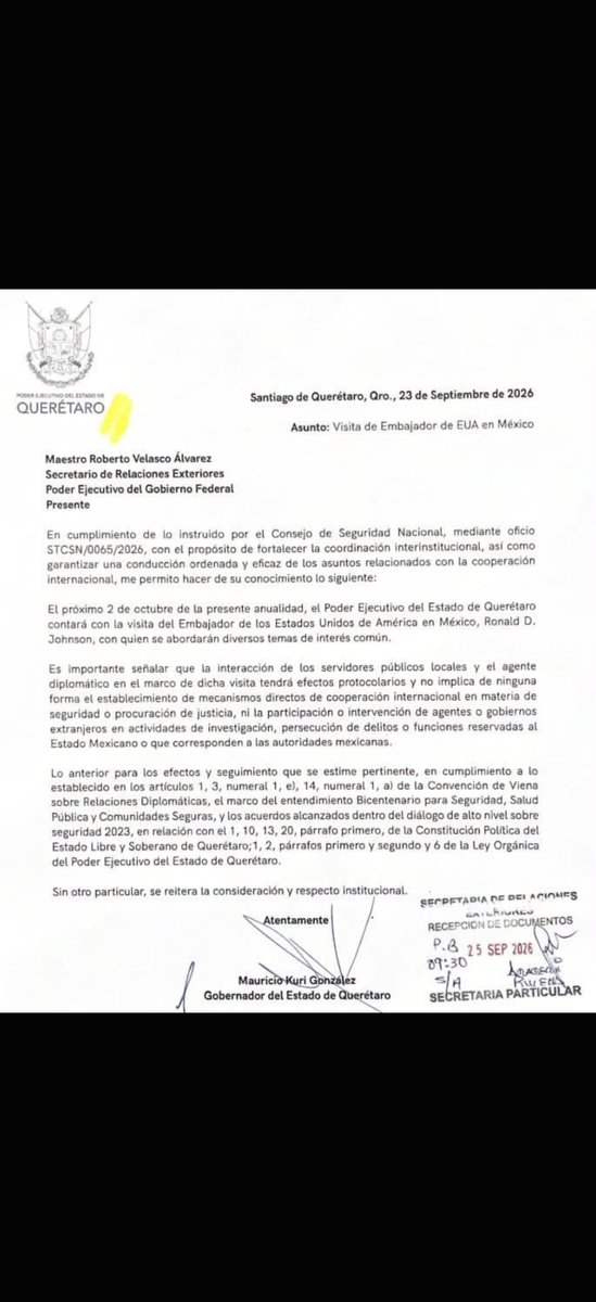 malbertoponce's tweet photo. @ZuritaCarpio @makugo Narco! Sabemos que a ustedes no les gusta que la policía se capacite mejor para combatir a tus socios del Narco! Aquí se les cae su circo.... https://t.co/eX601blyrr