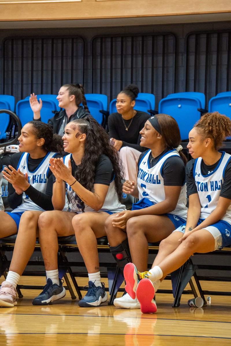 SHUWBB's tweet photo. Moments from homecoming 📸💙

#SHU #HALLin #setonhall #wbb https://t.co/gKRqlNFB1I