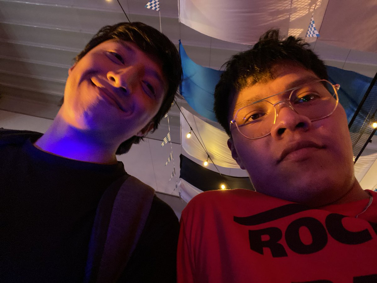 _chrismk_'s tweet photo. Can we keep falling forever? ✨🥹🥰💕🫶🏼👨🏻‍🤝‍👨🏼

#love https://t.co/D7fW9lAd1d