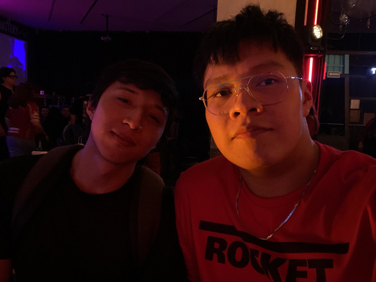_chrismk_'s tweet photo. Can we keep falling forever? ✨🥹🥰💕🫶🏼👨🏻‍🤝‍👨🏼

#love https://t.co/D7fW9lAd1d
